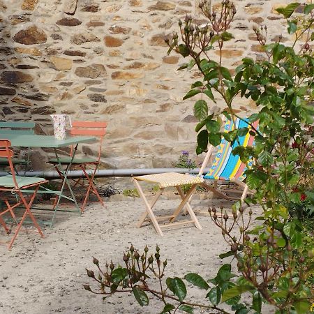 Maison Du Martin Pecheur A Lannion Exterior photo